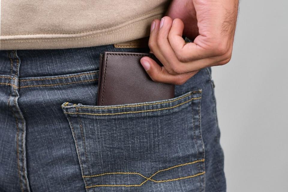 Condoom in portemonnee bewaren, doen of niet doen?